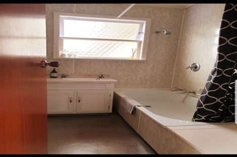 Photo of property in 30b Isabel Grove, Wainuiomata, Lower Hutt, 5014