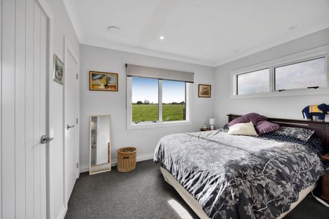 Photo of property in 11 High Street, Eltham, 4322