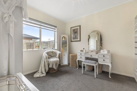 Photo of property in 14 Kentia Avenue, Mount Maunganui, 3116