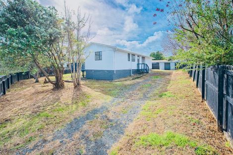 Photo of property in 47 Heathdale Crescent, Papakura, 2110