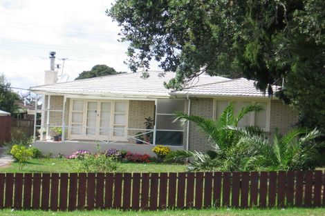 Photo of property in 91 Archibald Road, Kelston, Auckland, 0602