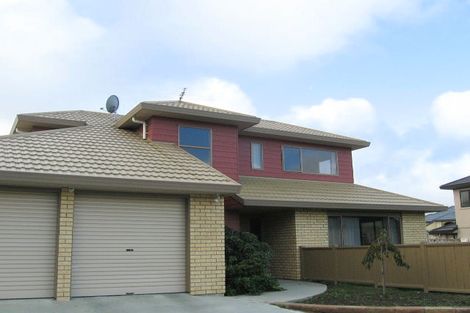 Photo of property in 28 Pendennis Point, Camborne, Porirua, 5026