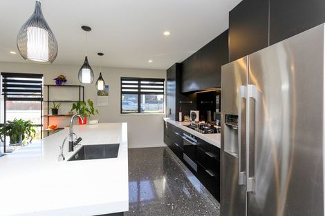 Photo of property in 40 Cyrus Street, Whalers Gate, New Plymouth, 4310