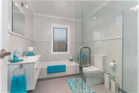 Photo of property in 96 East Street, Greytown, 5712