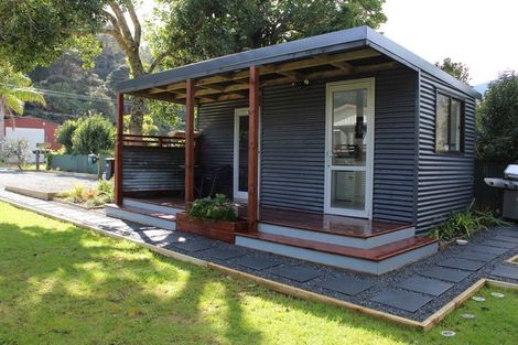 Photo of property in 479 Albert Street, Coromandel, 3506