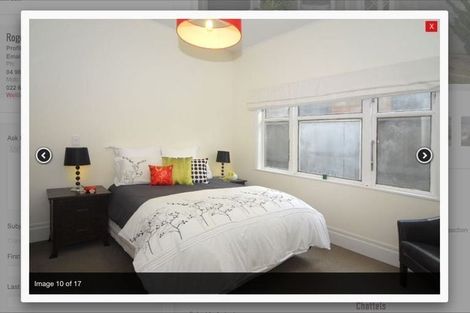 Photo of property in 76 Apu Crescent, Lyall Bay, Wellington, 6022