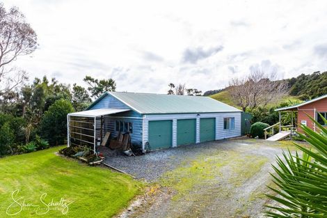 Photo of property in 7 Te Opi Road East, Whakapirau, Maungaturoto, 0583