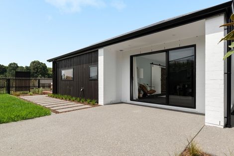 Photo of property in 14 Hayward Place, Ohauiti, Tauranga, 3112