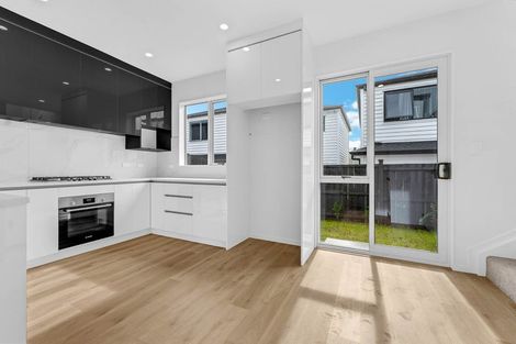 Photo of property in 536c Weymouth Road, Weymouth, Auckland, 2103