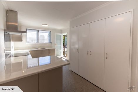 Photo of property in 123d Macandrew Road, South Dunedin, Dunedin, 9012