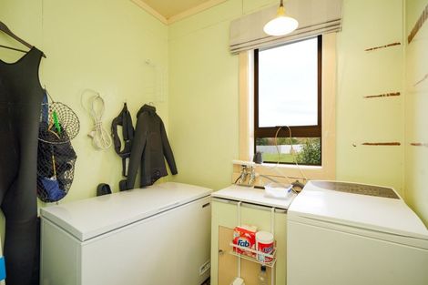 Photo of property in 12 Walker Street, Bluff, 9814