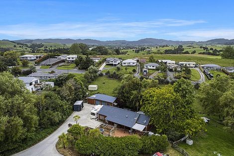 Photo of property in 9 Bickerstaffe Road, Maungaturoto, 0520