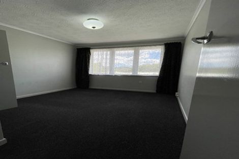 Photo of property in 10 Hinau Street, New Lynn, Auckland, 0600
