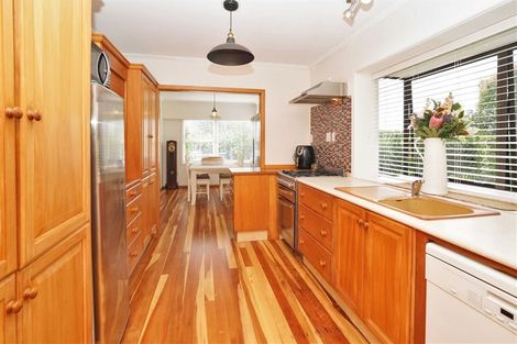 Photo of property in 30 Braid Road, St Andrews, Hamilton, 3200