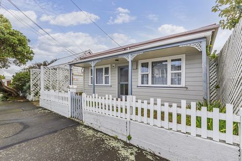 Photo of property in 67 Wright Street, Mount Cook, Wellington, 6021