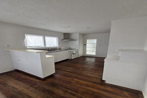 Photo of property in 114 Cargill Street, Papakura, 2110