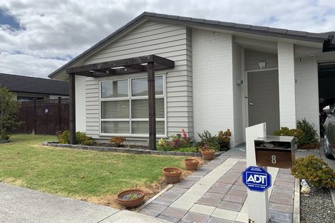 Photo of property in 8 Disley Road, Wattle Downs, Auckland, 2103
