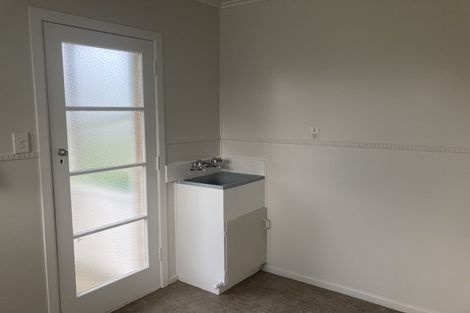Photo of property in 2/32 Ferguson Street, Manurewa East, Auckland, 2102