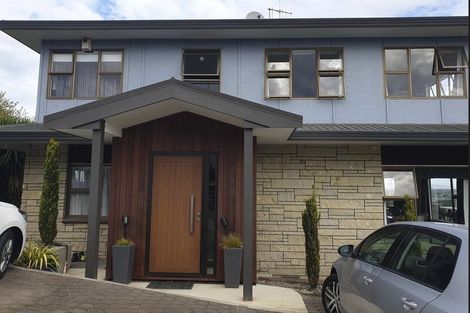 Photo of property in 17 Delhi Road, Hospital Hill, Napier, 4110