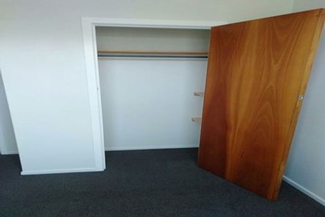 Photo of property in 5 Evelyn Place, Welbourn, New Plymouth, 4310