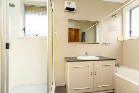 Photo of property in 5b Hua Street, Bell Block, New Plymouth, 4312