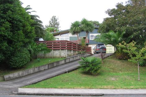 Photo of property in 14 Autumn Avenue, Glen Eden, Auckland, 0602
