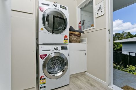 Photo of property in 1/22 Hobby Avenue, Birkdale, Auckland, 0626