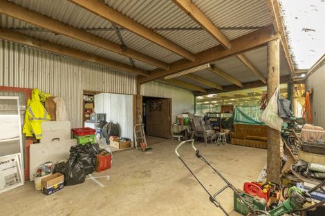 Photo of property in 77 Matarikoriko Road, Brixton, Waitara, 4382