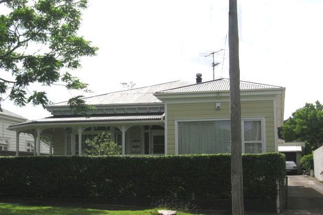 Photo of property in 40 Cromwell Street, Mount Eden, Auckland, 1024