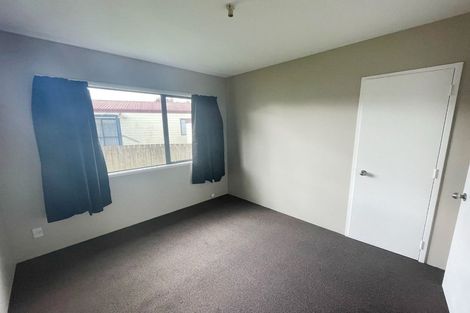 Photo of property in 3/10 Solveig Place, Randwick Park, Auckland, 2105