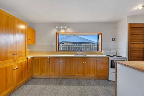 Photo of property in 93a High Street, Oxford, 7430