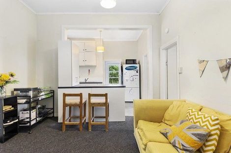 Photo of property in 66 Thompson Street, Mount Cook, Wellington, 6011