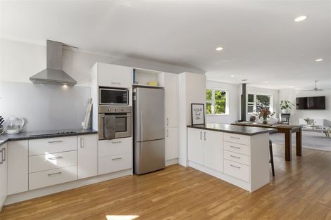 Photo of property in 61 Patons Road, Howick, Auckland, 2014