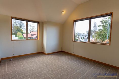 Photo of property in 17 Weka Street, Fendalton, Christchurch, 8041