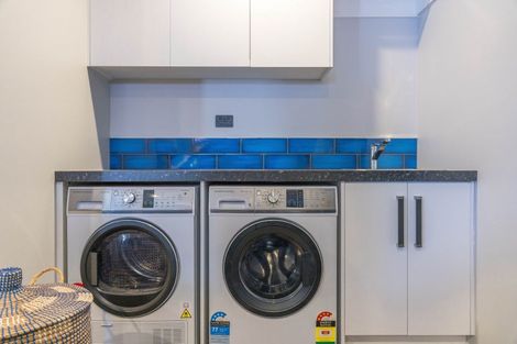 Photo of property in 28 Maunganamu Drive, Wharewaka, Taupo, 3330