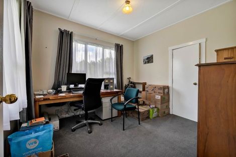 Photo of property in 275 Henwood Road, Paraite, New Plymouth, 4372