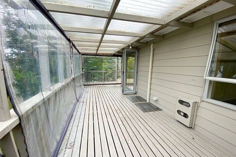 Photo of property in 10 Airey Place, Torbay, Auckland, 0630