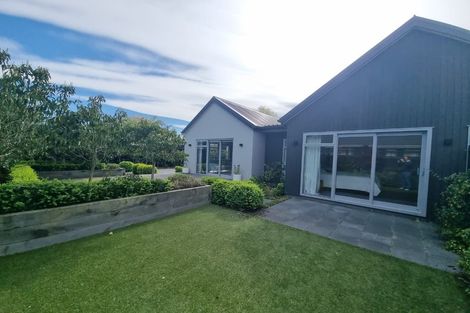 Photo of property in 38 Jeffreys Road, Fendalton, Christchurch, 8052