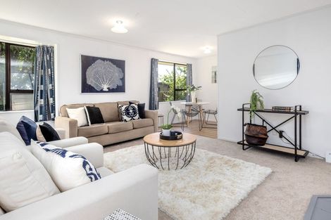 Photo of property in 20 Linwood Drive, Paraparaumu, 5032