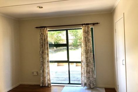 Photo of property in 25 William Souter Street, Forrest Hill, Auckland, 0620