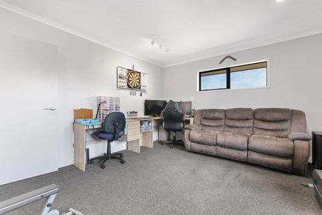 Photo of property in 8 Turnbridge Street, Pyes Pa, Tauranga, 3112