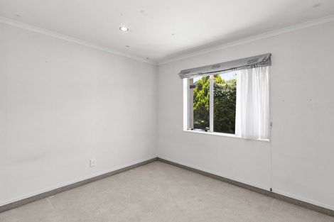 Photo of property in 3 Tironui Terrace, Western Heights, Hamilton, 3200