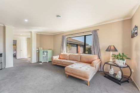 Photo of property in 20 Woodstock Place, Stoke, Nelson, 7011