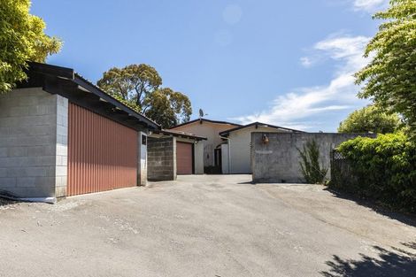 Photo of property in 14 Happy Home Road, Westmorland, Christchurch, 8025