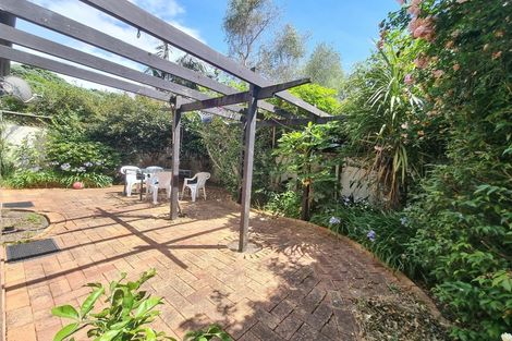Photo of property in 7a Atkin Avenue, Mission Bay, Auckland, 1071