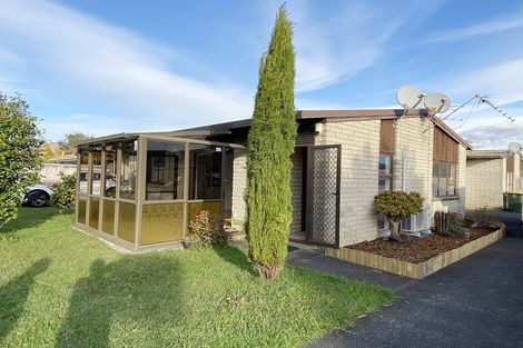 Photo of property in 1/73 Butley Drive, Farm Cove, Auckland, 2012