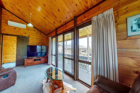 Photo of property in 21 Hillcrest Street, Tirau, 3410