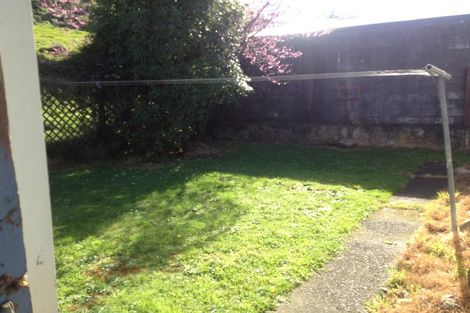 Photo of property in 1/51 Hartford Crescent, Totara Park, Upper Hutt, 5018