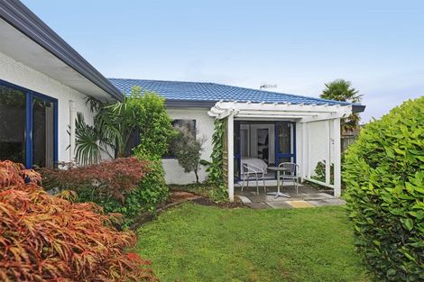 Photo of property in 3 Knightsbridge Place, Taradale, Napier, 4112
