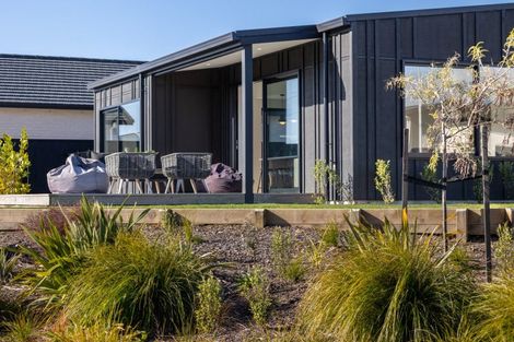 Photo of property in 9 Kaiwaru Place, Waikanae, 5036